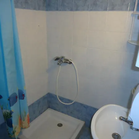 Pensionmargaritakotroniskiathos 3*