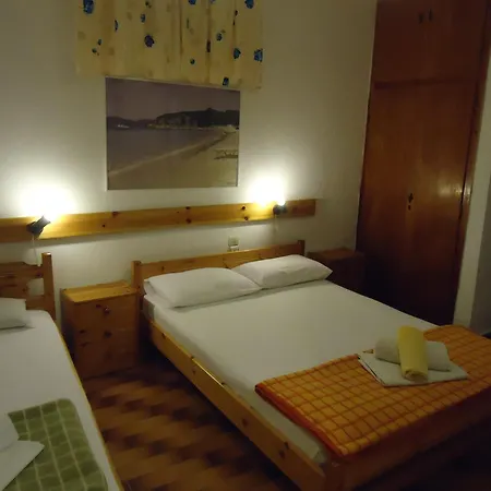 Pensionmargaritakotroniskiathos 3* Skiathos