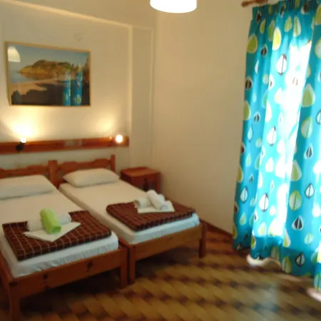 Pensionmargaritakotroniskiathos Skiathos Town