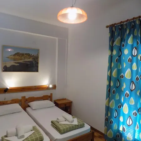 Pensionmargaritakotroniskiathos Alojamento de Acomodação e Pequeno-almoço Skiathos Town