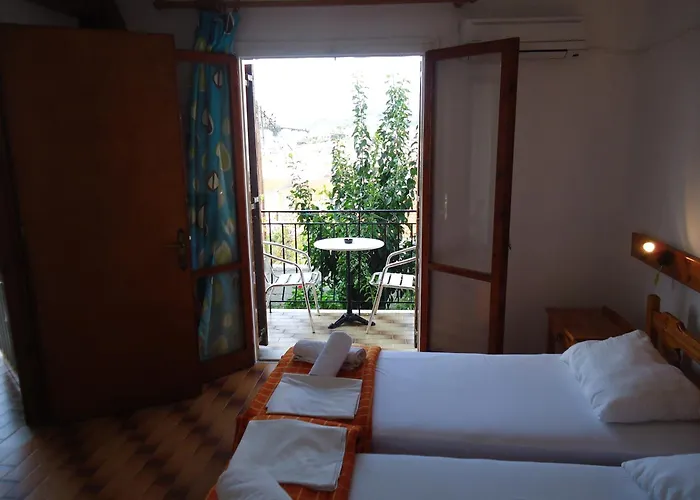 Bed and breakfast Pensionmargaritakotroniskiathos