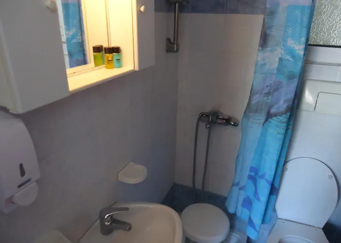 Pensionmargaritakotroniskiathos 2*