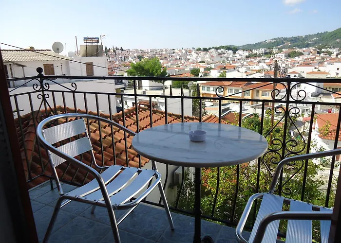 Pensionmargaritakotroniskiathos