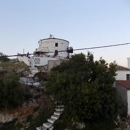 לינה וארוחת בוקר Pensionmargaritakotroniskiathos העיירה סקיאתוס